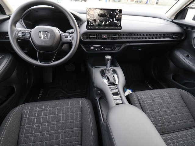 2025 Honda HR-V LX AWD photo