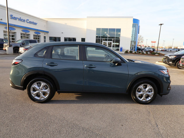 2025 Honda HR-V LX AWD photo