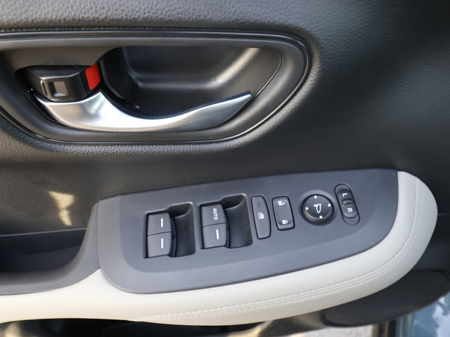 2025 Honda HR-V LX AWD photo