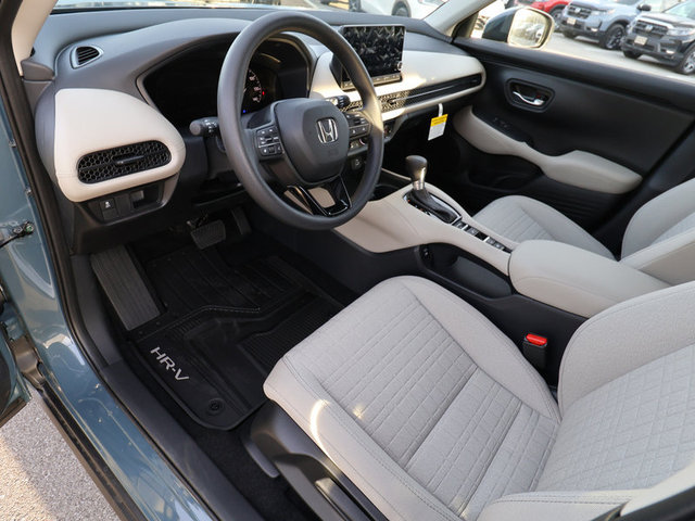 2025 Honda HR-V LX AWD photo