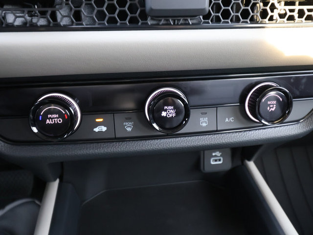 2025 Honda HR-V LX AWD photo