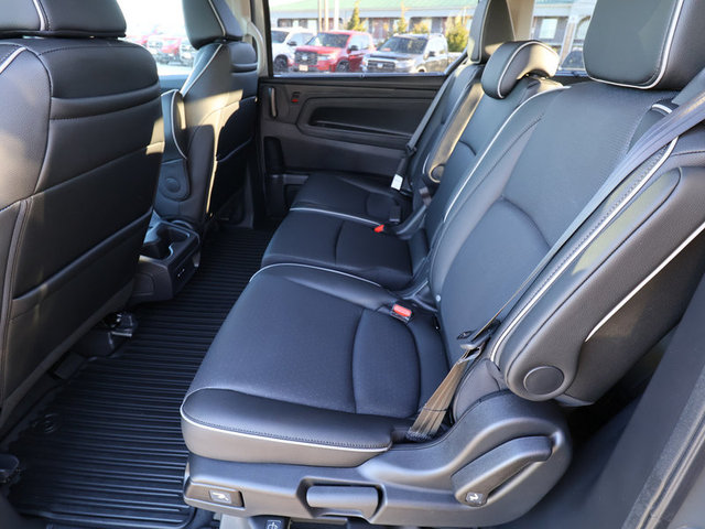 2025 Honda Odyssey Elite photo
