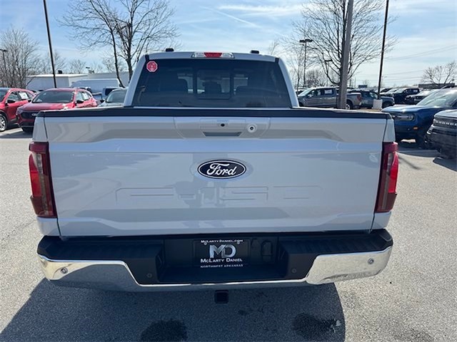 2025 Ford F-150 XLT 4WD 5.5ft Box photo