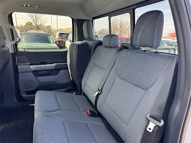 2025 Ford F-150 XLT 4WD 5.5ft Box photo