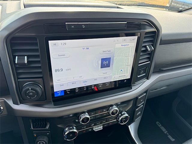 2025 Ford F-150 XLT 4WD 5.5ft Box photo