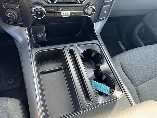 2025 Ford F-150 XLT 4WD 5.5ft Box photo