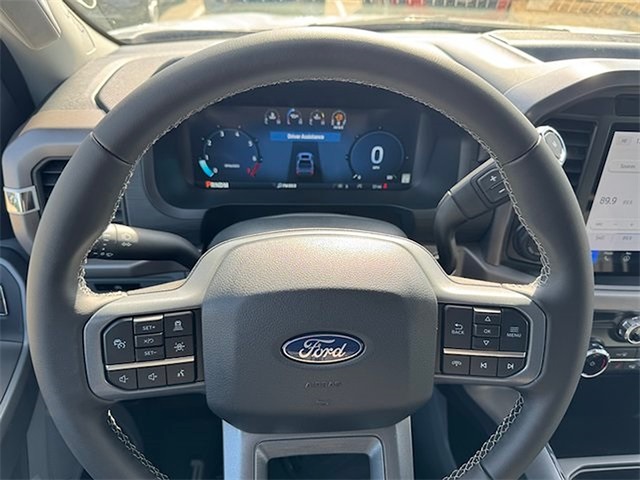 2025 Ford F-150 XLT 4WD 5.5ft Box photo