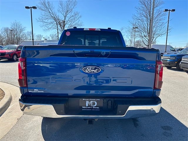 2025 Ford F-150 XLT 4WD 5.5ft Box photo
