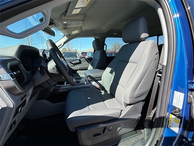 2025 Ford F-150 XLT 4WD 5.5ft Box photo