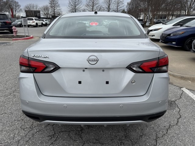 2025 Nissan Versa S photo