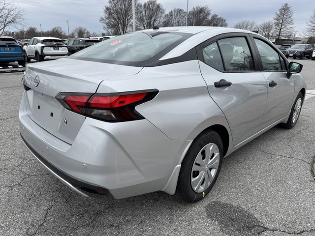 2025 Nissan Versa S photo