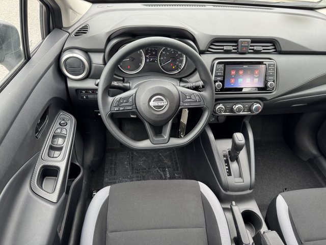 2025 Nissan Versa S photo