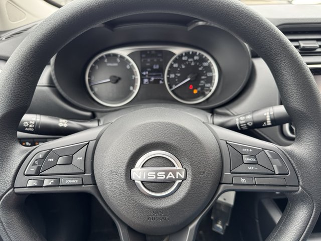 2025 Nissan Versa S photo