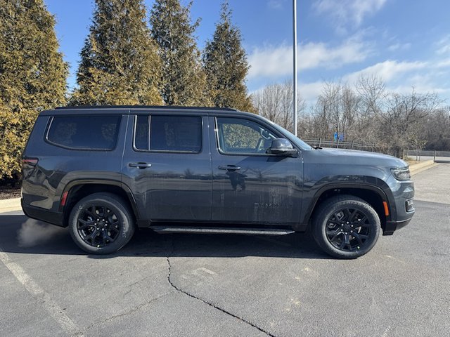 2025 Jeep Wagoneer 4WD photo