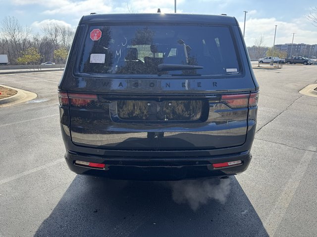 2025 Jeep Wagoneer 4WD photo
