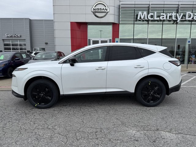 2025 Nissan Murano SV photo