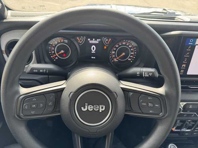 2025 Jeep Gladiator Nighthawk 4WD photo
