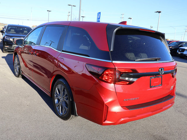 2025 Honda Odyssey Touring photo