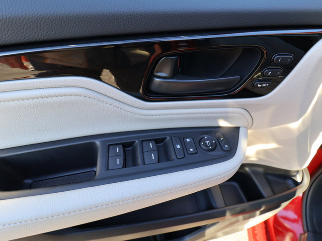 2025 Honda Odyssey Touring photo