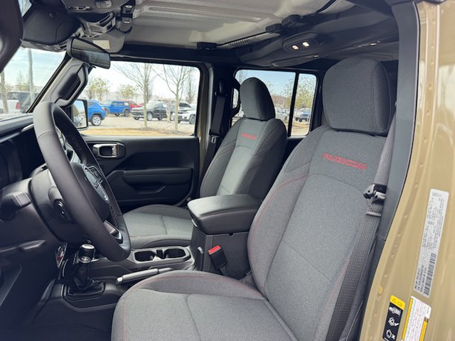 2025 Jeep Wrangler Rubicon 4Dr 4WD photo