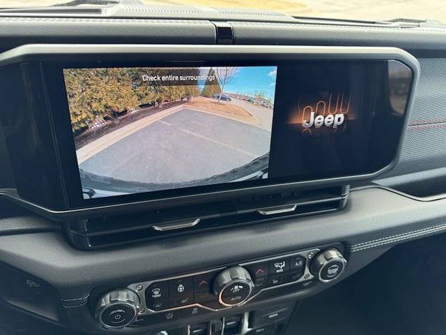 2025 Jeep Wrangler Rubicon 4Dr 4WD photo