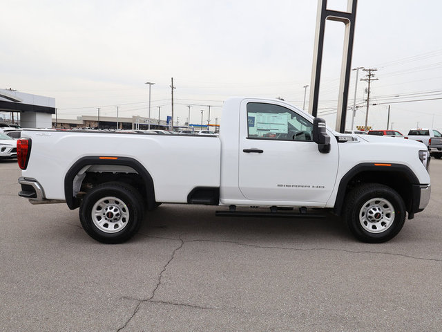 2025 GMC Sierra 2500HD Pro 4WD 142WB photo