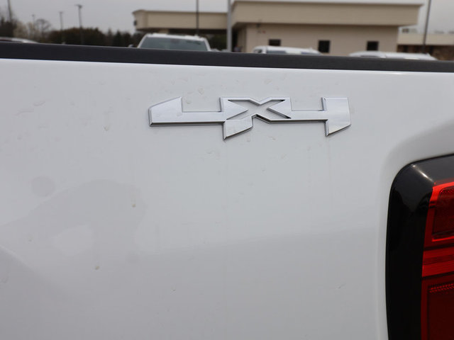 2025 GMC Sierra 2500HD Pro 4WD 142WB photo