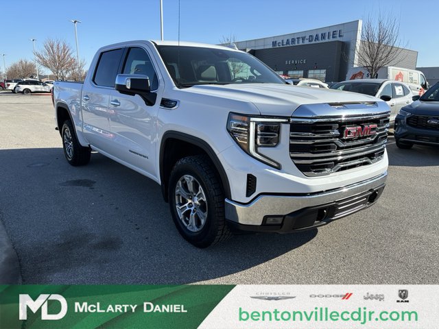 2024 GMC Sierra 1500 SLT 4WD 147WB photo