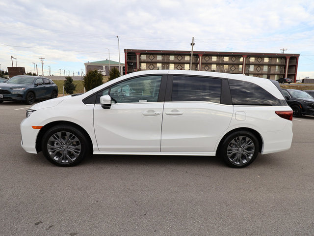 2025 Honda Odyssey Touring photo