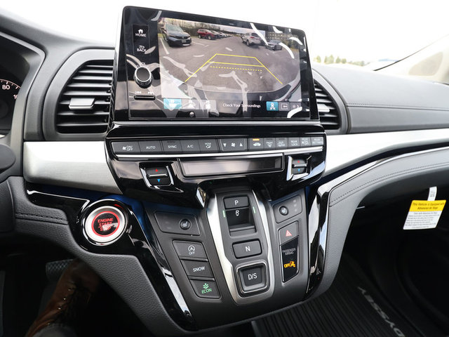 2025 Honda Odyssey Touring photo