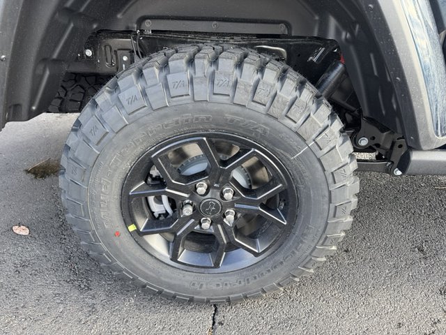 2025 Jeep Gladiator Willys 4WD photo