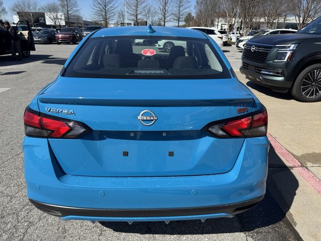 2025 Nissan Versa SR photo