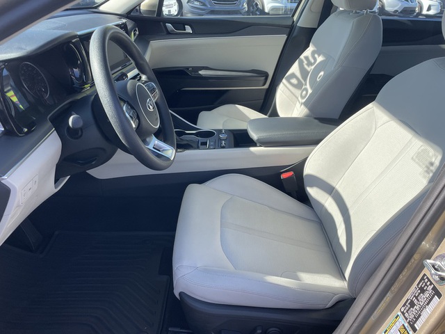 2021 Kia K5 LXS AWD photo