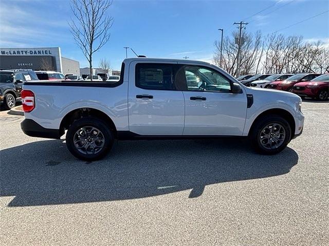 2025 Ford Maverick XLT AWD photo