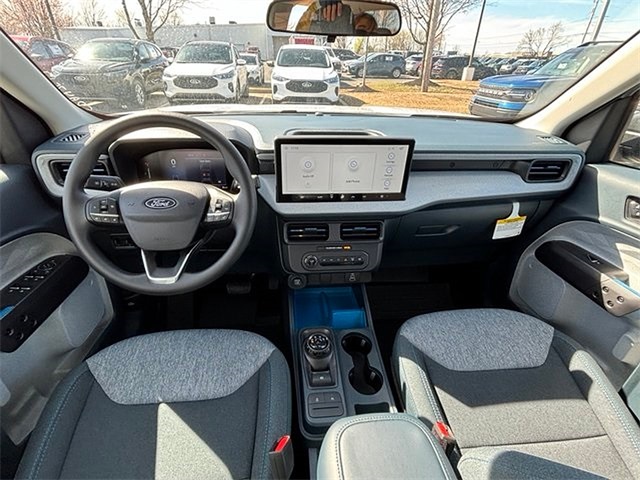 2025 Ford Maverick XLT AWD photo