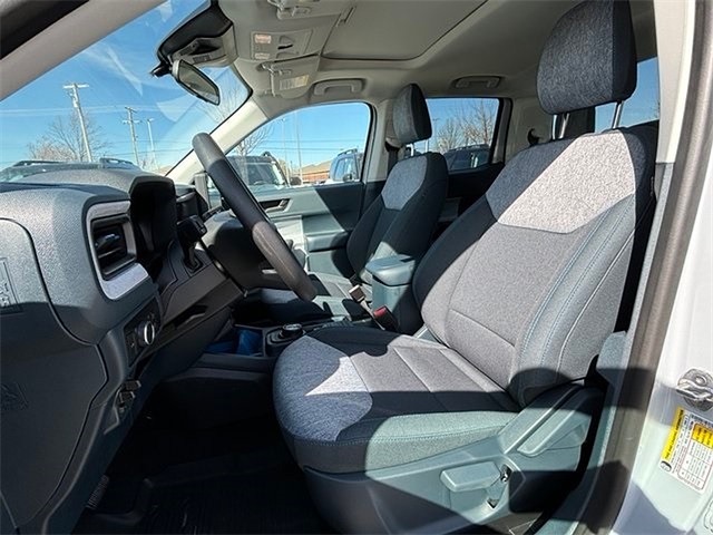 2025 Ford Maverick XLT AWD photo