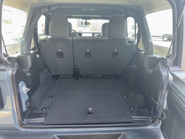 2025 Jeep Wrangler Sport 4Dr 4WD photo