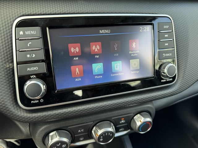 2025 Nissan Kicks Play S FWD photo
