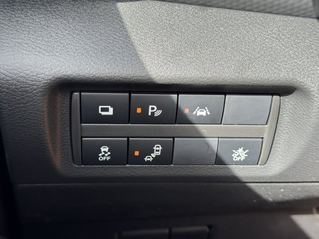 2025 Nissan Kicks Play S FWD photo