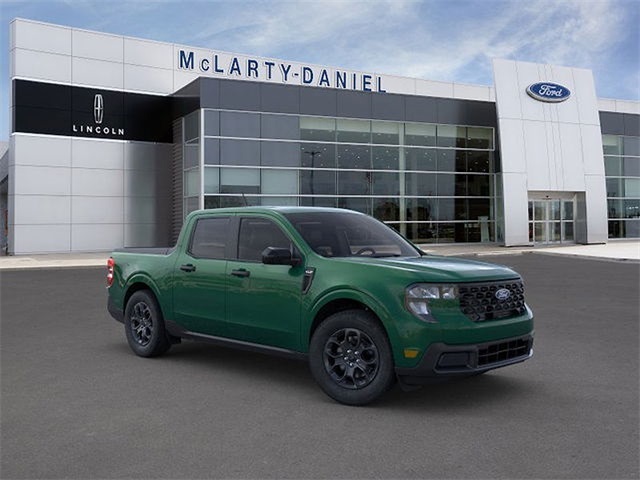 2025 Ford Maverick XLT AWD photo
