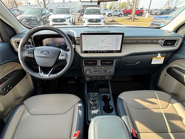 2025 Ford Maverick LARIAT AWD photo