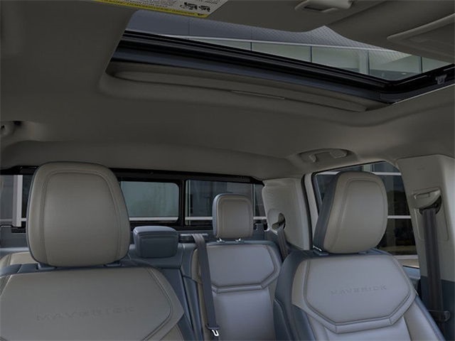 2025 Ford Maverick LARIAT AWD photo