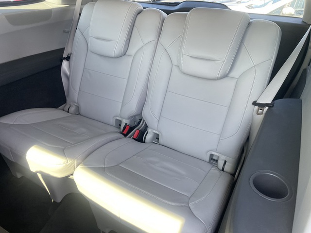 2016 Mercedes-Benz GL-Class GL450 4MATIC photo