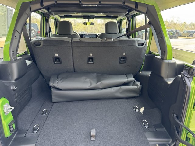 2025 Jeep Wrangler Sport 4Dr 4WD photo