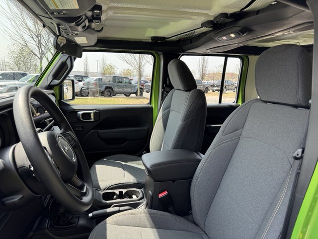 2025 Jeep Wrangler Sport 4Dr 4WD photo