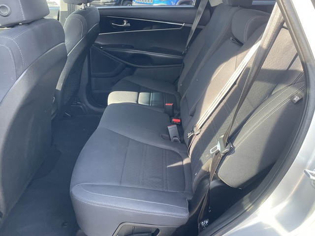 2018 Kia Sorento L FWD photo