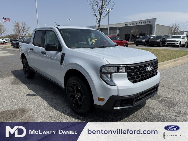 2025 Ford Maverick XLT AWD photo