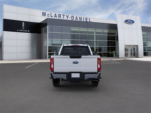 2025 Ford F-250 XL 4WD photo