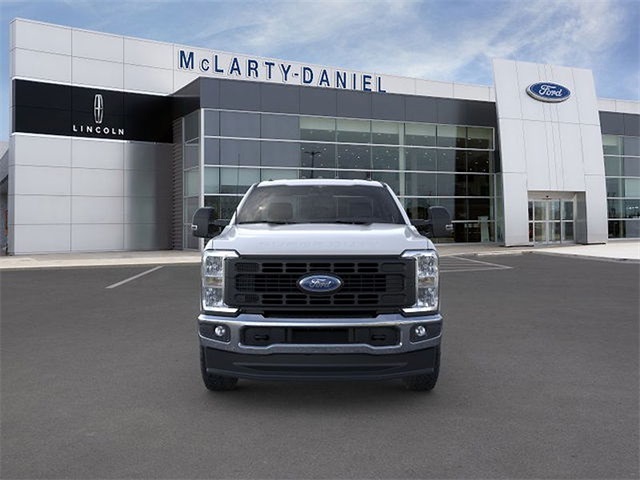 2025 Ford F-250 XL 4WD photo