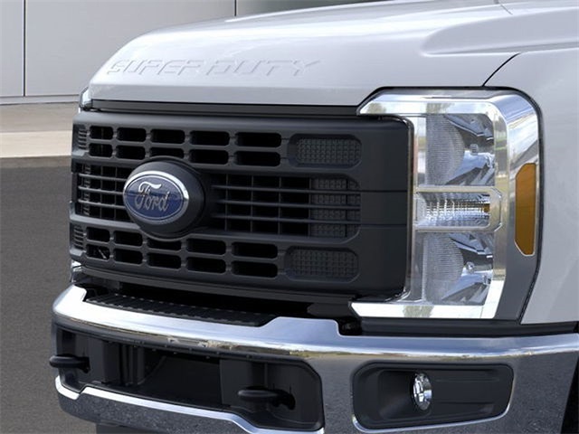 2025 Ford F-250 XL 4WD photo
